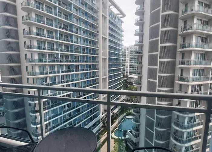 Azure Bali Verde-1bedroom Pool View Апарт-отель