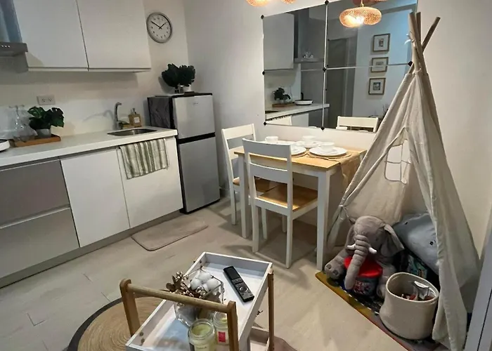 Апарт-отель Azure Bali Verde-1bedroom Pool View *