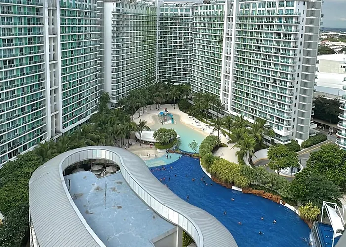 Апарт-отель Azure Bali Verde-1bedroom Pool View *